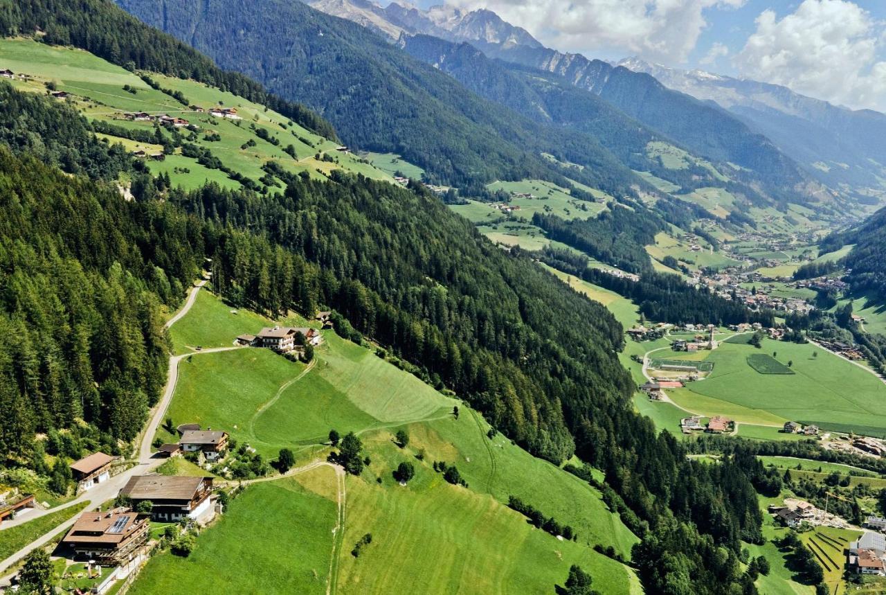 Grossstahlhof Mountain & Panorama View Apartment Ahrntal Екстериор снимка